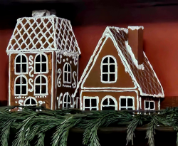 Black Metal house to gingerbread house