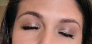 Romantic Simple Eye look